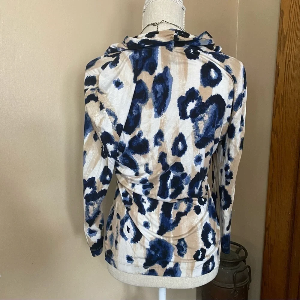 ST John long sleeve shirt - Picture 4 of 7